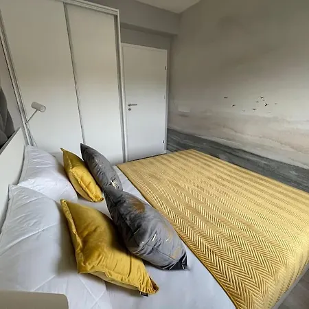 Lägenhet Calkowicie Nowy Przy Plazy Rewal