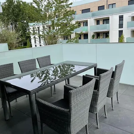 Calkowicie Nowy Przy Plazy *