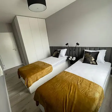 Lägenhet Calkowicie Nowy Przy Plazy *