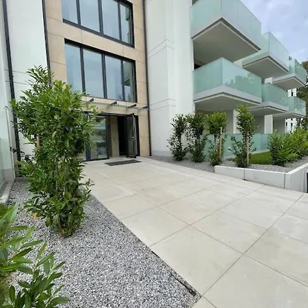 Calkowicie Nowy Przy Plazy Lägenhet *