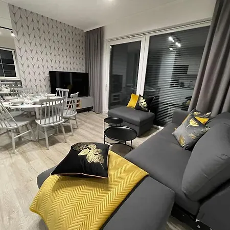 Calkowicie Nowy Przy Plazy Rewal