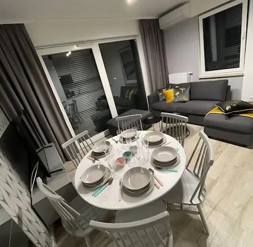 アパート Calkowicie Nowy Przy Plazy