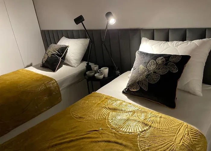 アパート Calkowicie Nowy Przy Plazy