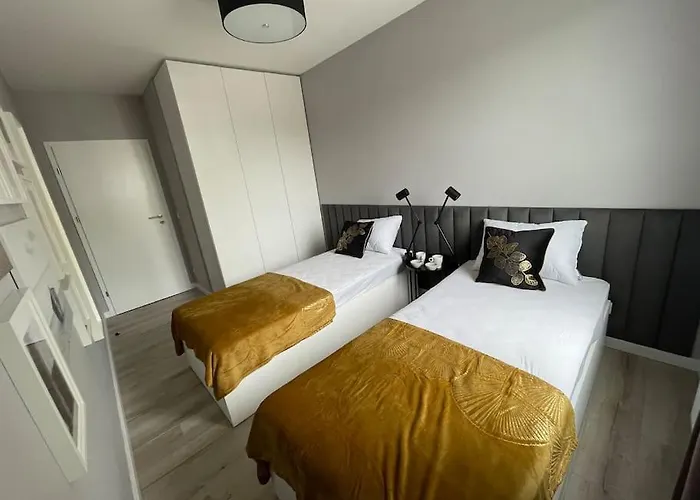 アパート Calkowicie Nowy Przy Plazy *